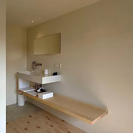 Bar10zimmer