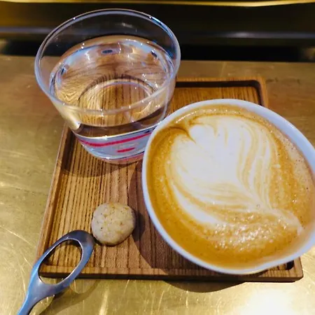 Bar10zimmer 酒店 多恩比恩